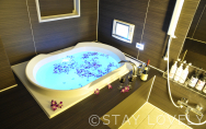 402号室【SUITE】Bath room