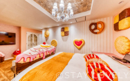 215号室②【スイーツroom】
（Type：F／Standard A）
Stay:￥10,900～，
Rest:￥5,900～　　NEW！