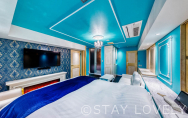 403号室②【ゴスロリroom】
（Type：E／Deluxe B）
Stay:￥11,900～，
Rest:￥6,490～　　NEW！