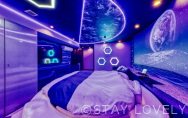 506号室②【宇宙room】
（Type：D／Deluxe A）
Stay:￥12,900～，
Rest:￥6,900～　　NEW！