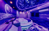 506号室③【宇宙room】
（Type：D／Deluxe A）
Stay:￥12,900～，
Rest:￥6,900～　　NEW！
