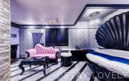 509号室⑤【ゴスロリroom】
（Type：D／Deluxe A）
Stay:￥12,900～，
Rest:￥6,900～　　NEW！
