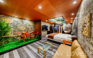 601号室④【ダイナソーroom】
（Type：C／Executive）
Stay:￥13,900～，
Rest:￥7,900～　　NEW！
