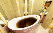 チョコレート風呂（Chocolate-bath)／401号室