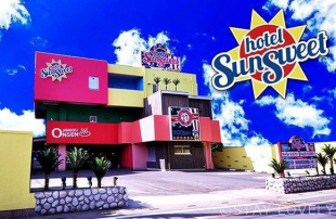 HOTEL SunSweet (ホテル サンスウィート)