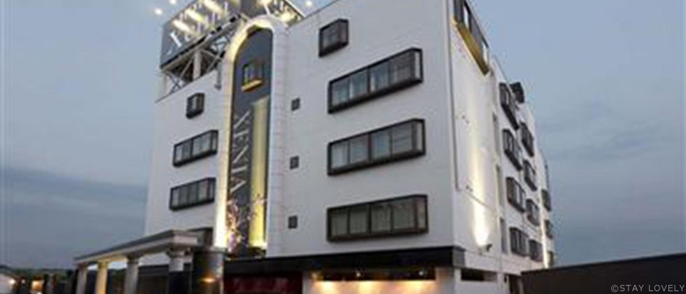 ホテル ジィニア滝野社店 